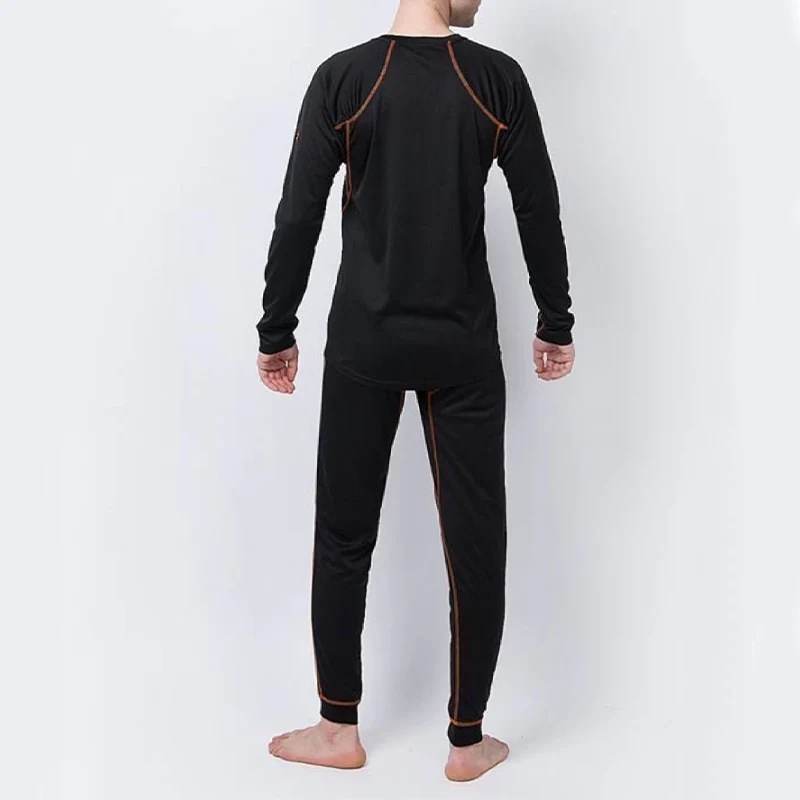 Термобельё Norfin Thermo Line 2 на мужчине сзади