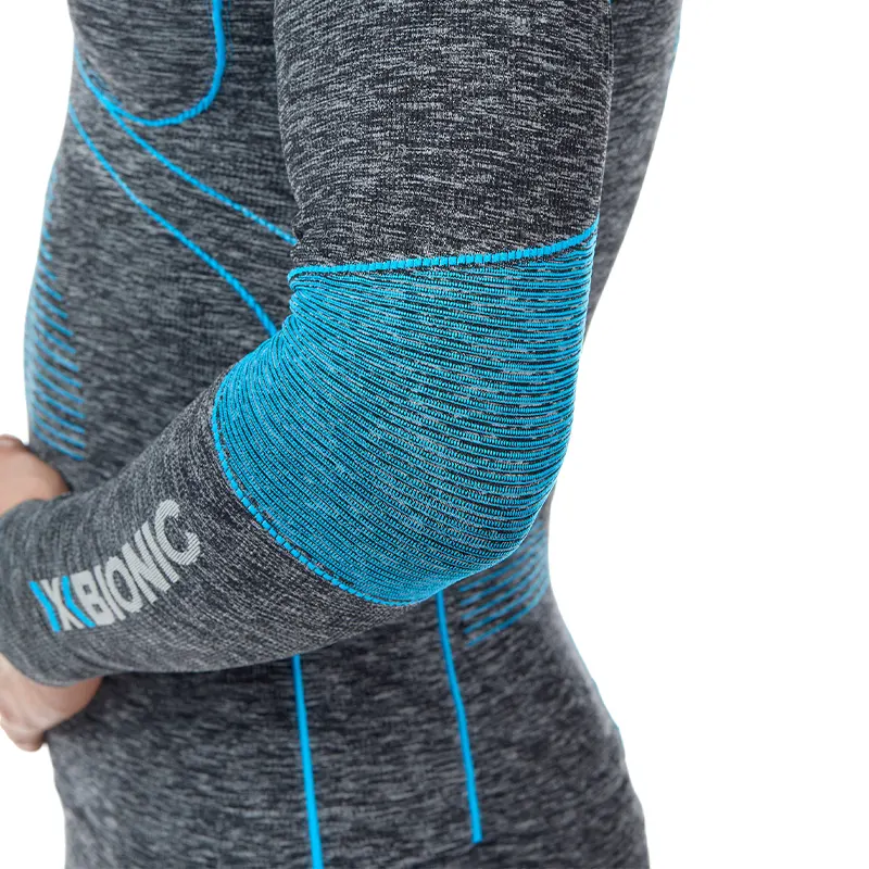 Защита локтя и логотип на рукаве термофутболки X-Bionic Melange